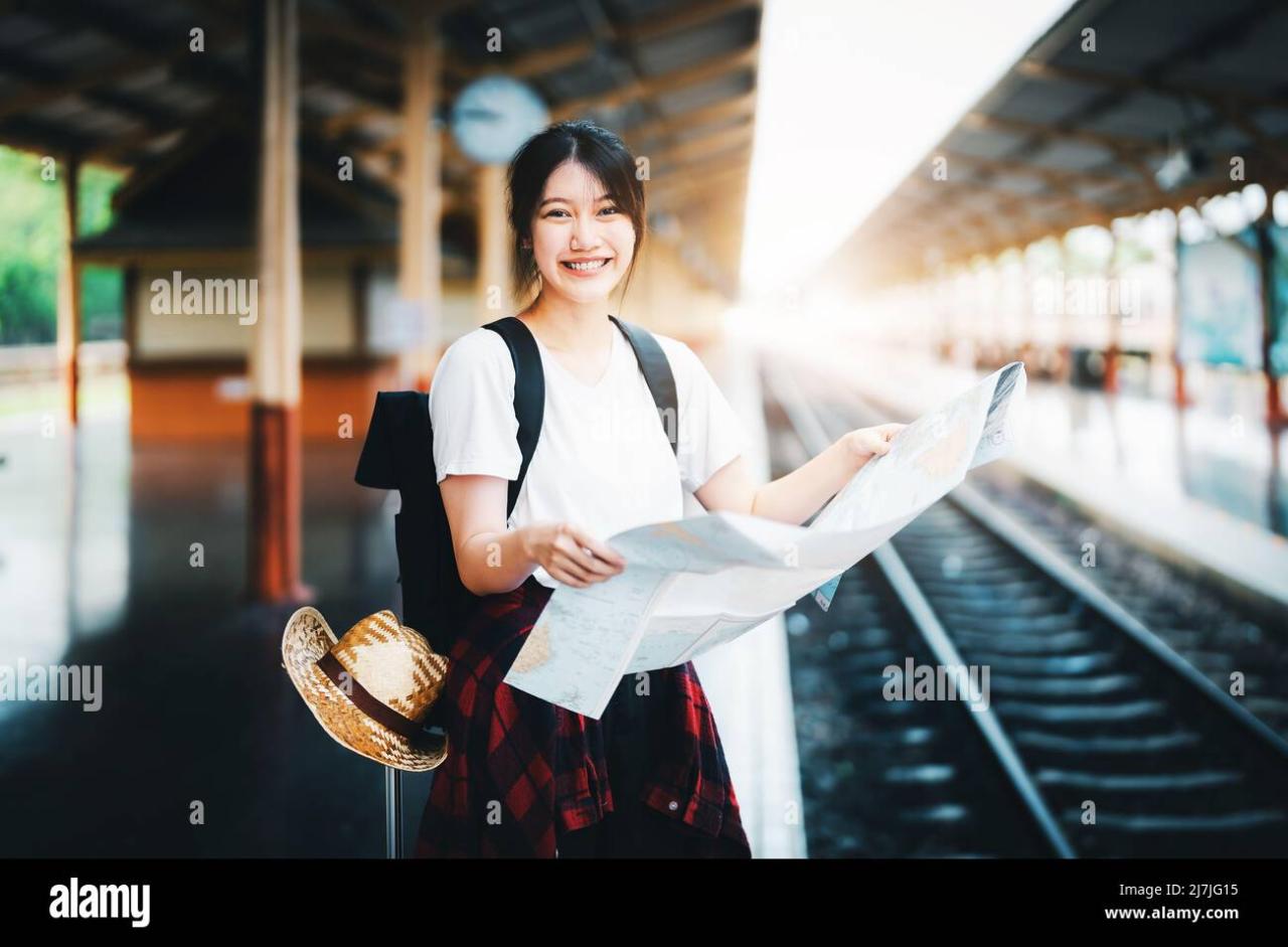 How to Get White Dye in Minecraft (2023) Where to find hotels near popular tourist attractions